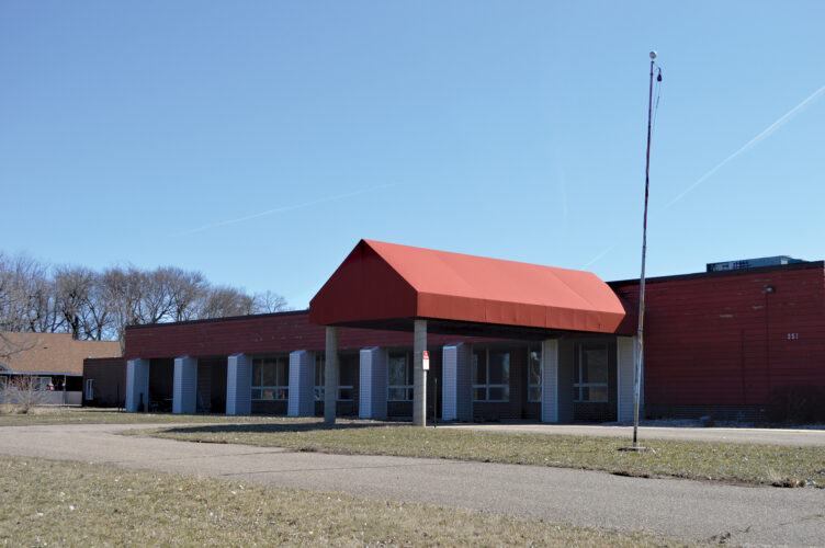 A new future for Colonial Manor News, Sports, Jobs Marshall Independent